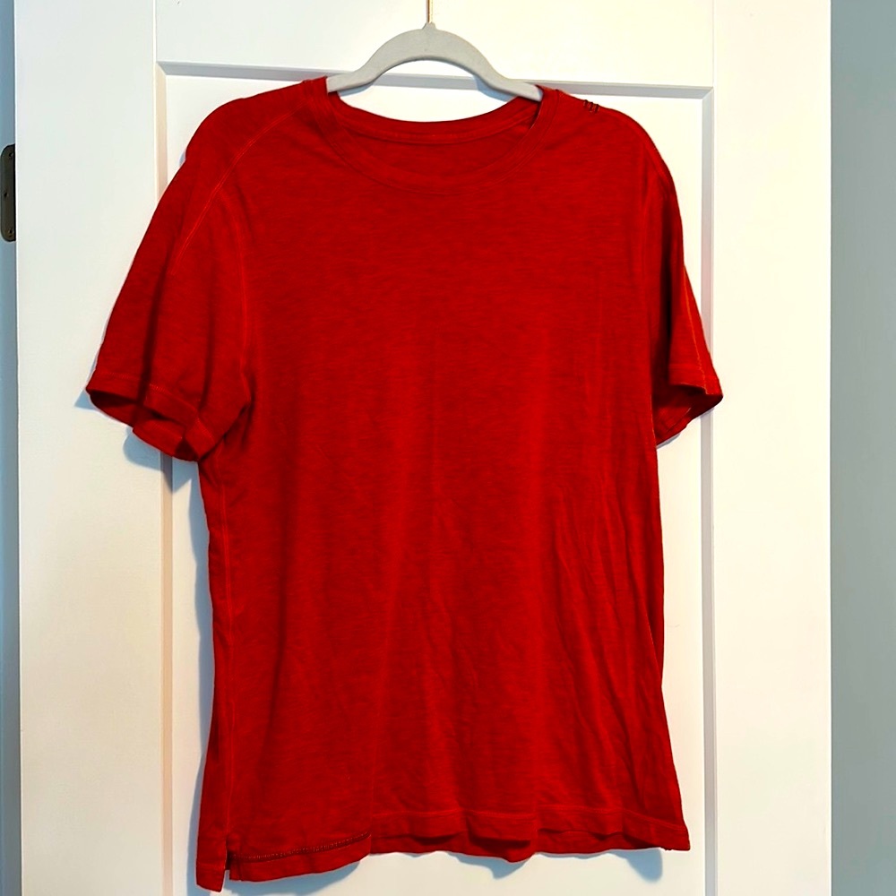 Lululemon shirt